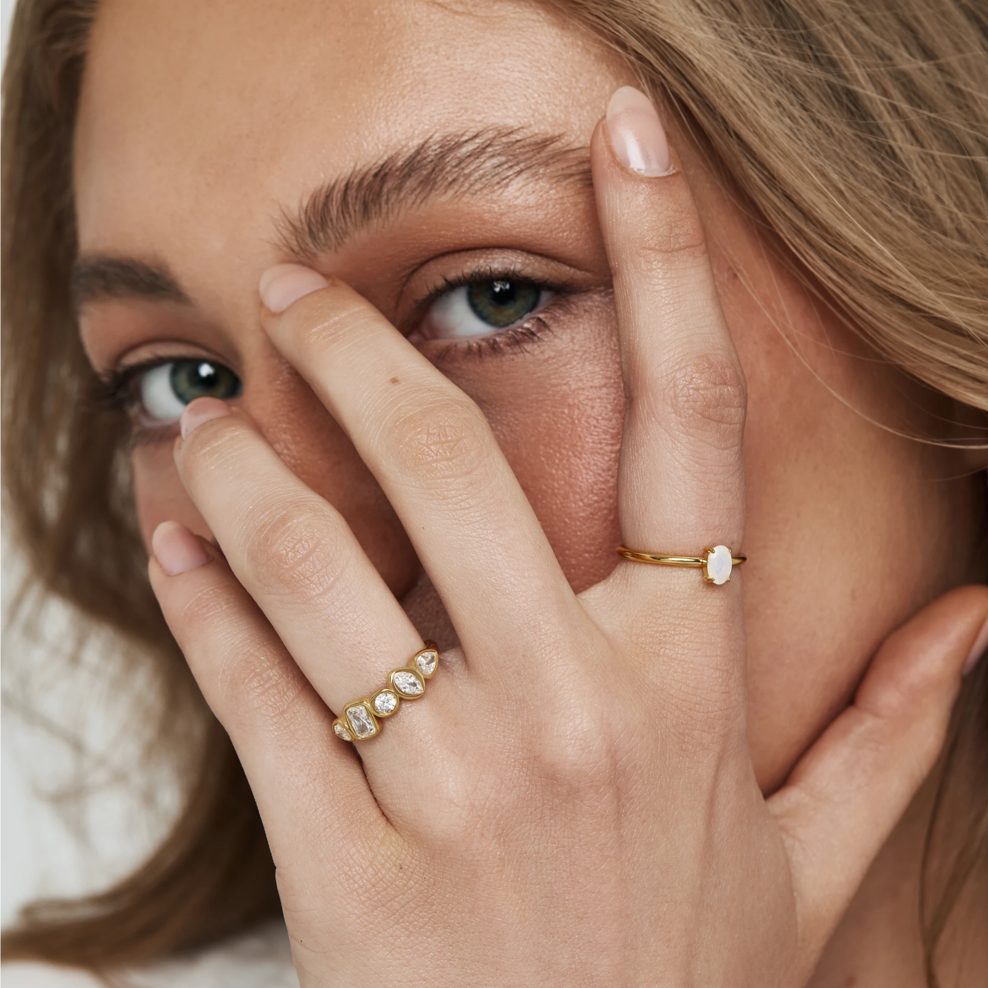 Confetti Stone Ring