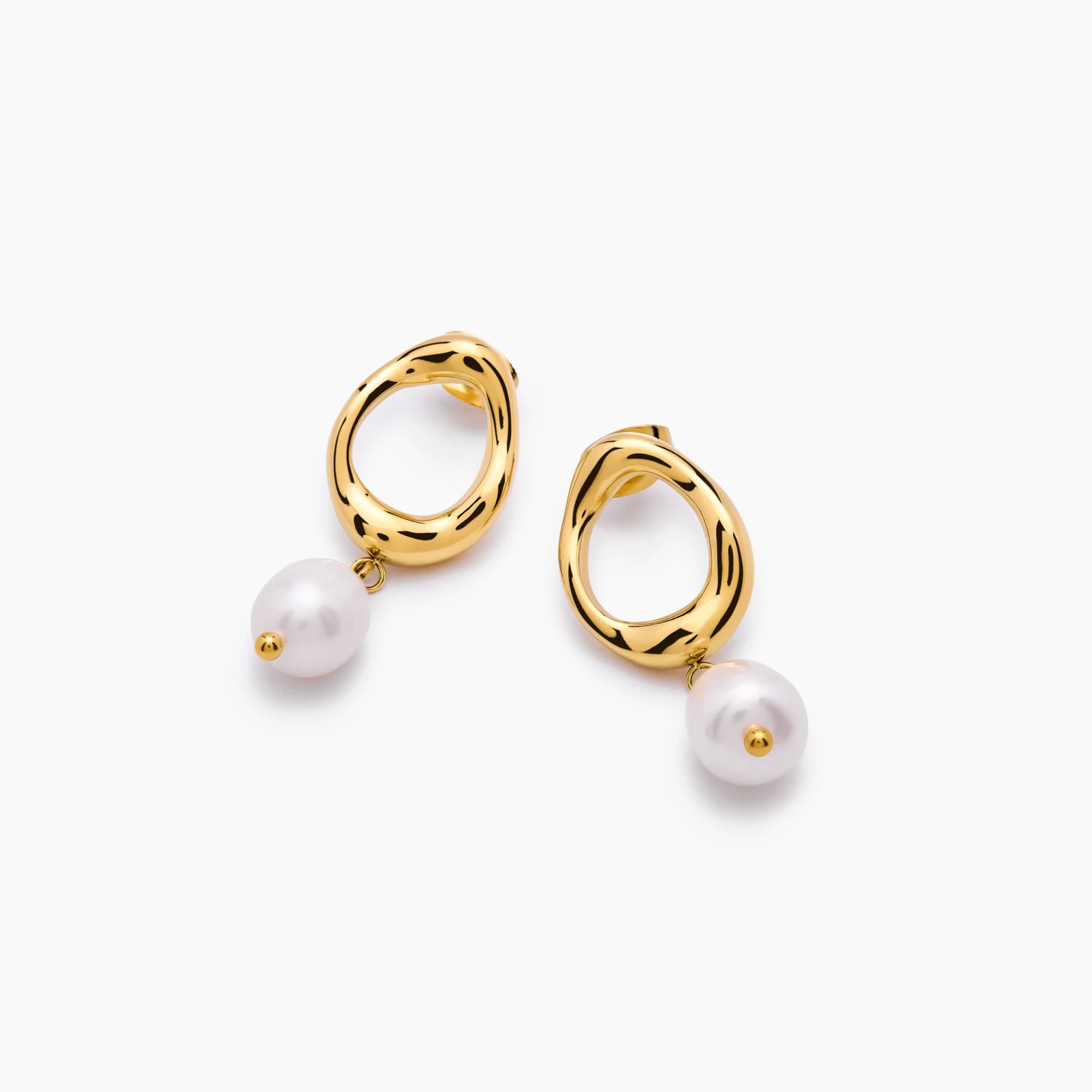 Isla Pearl Hoops
