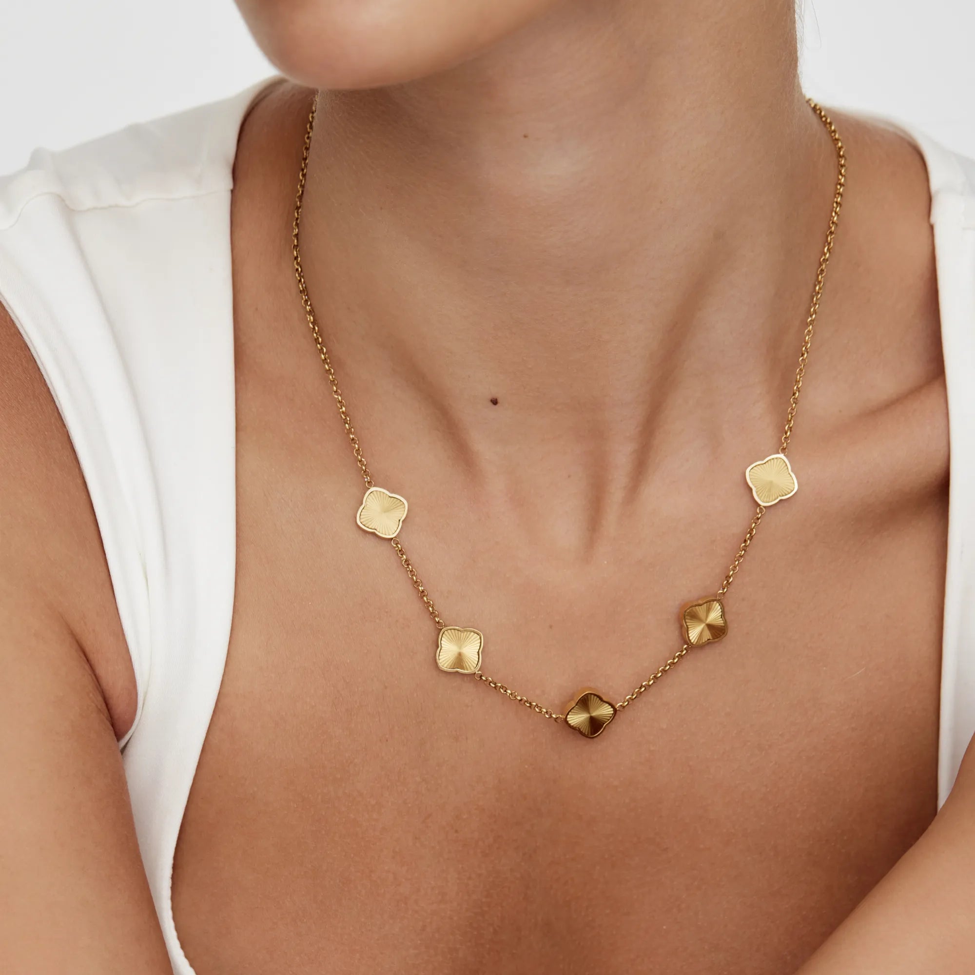 Clover Link Necklace