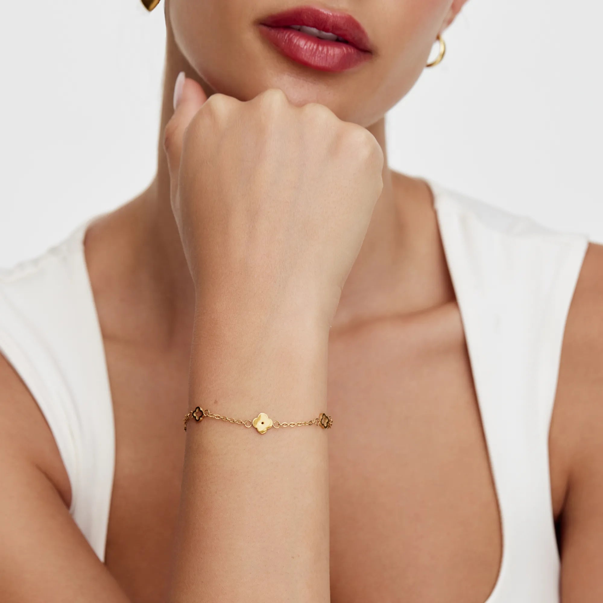 Dainty Clover Bracelet