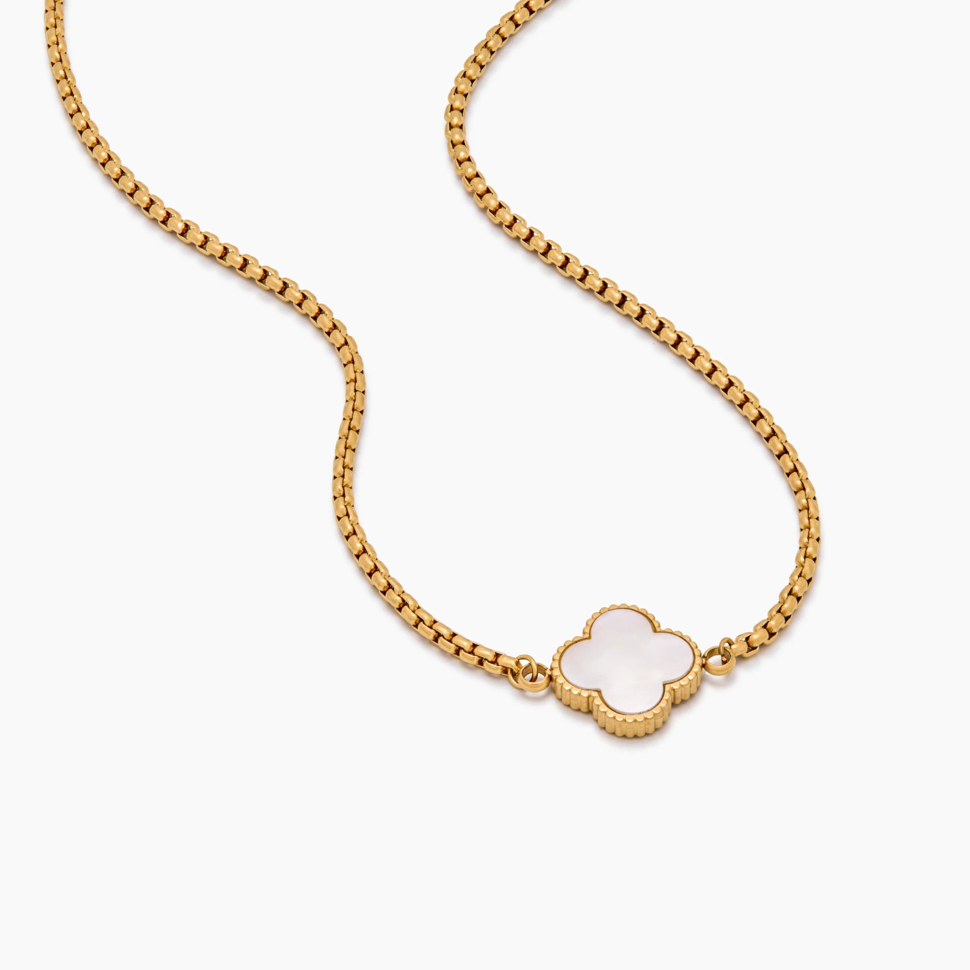 Pearl Clover Necklace