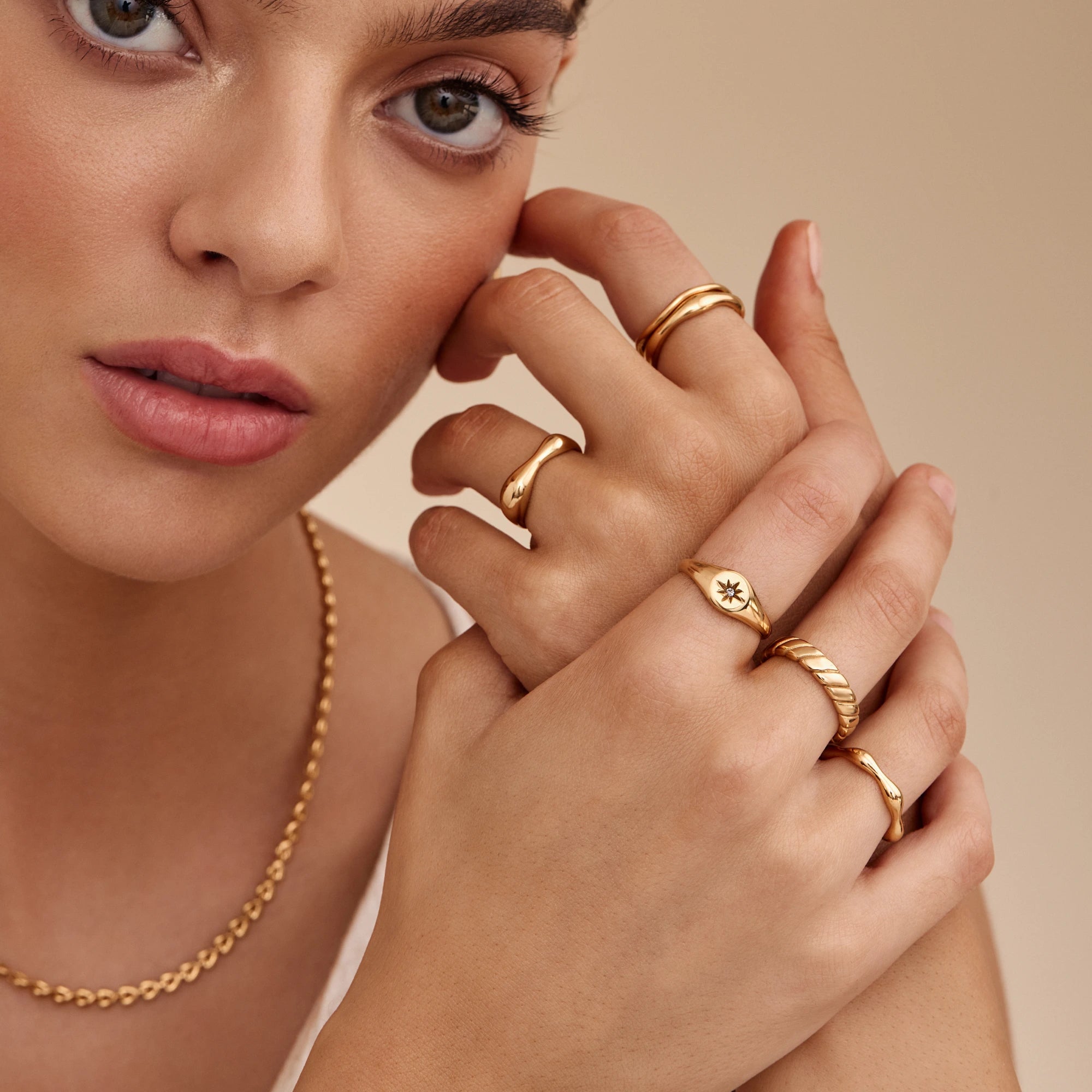 Asymmetrical Ripple Ring