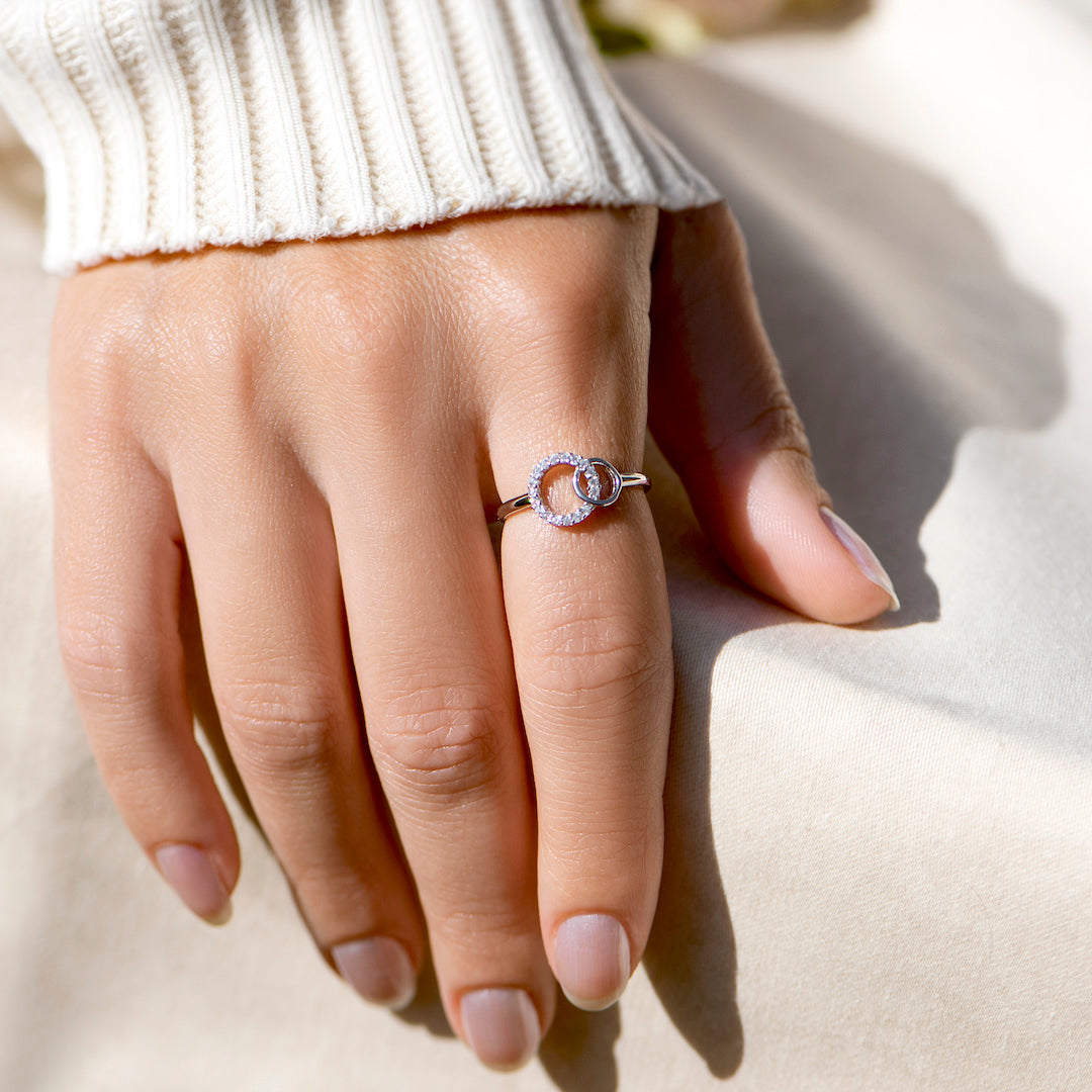 MATCHING MOTHER DAUGHTER FOREVER LINKED RING
