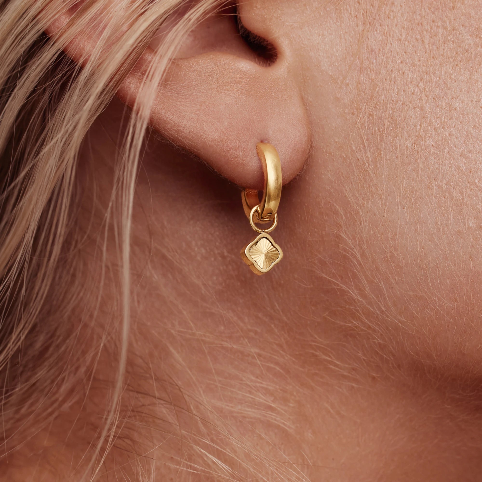 Mini Clover Earrings